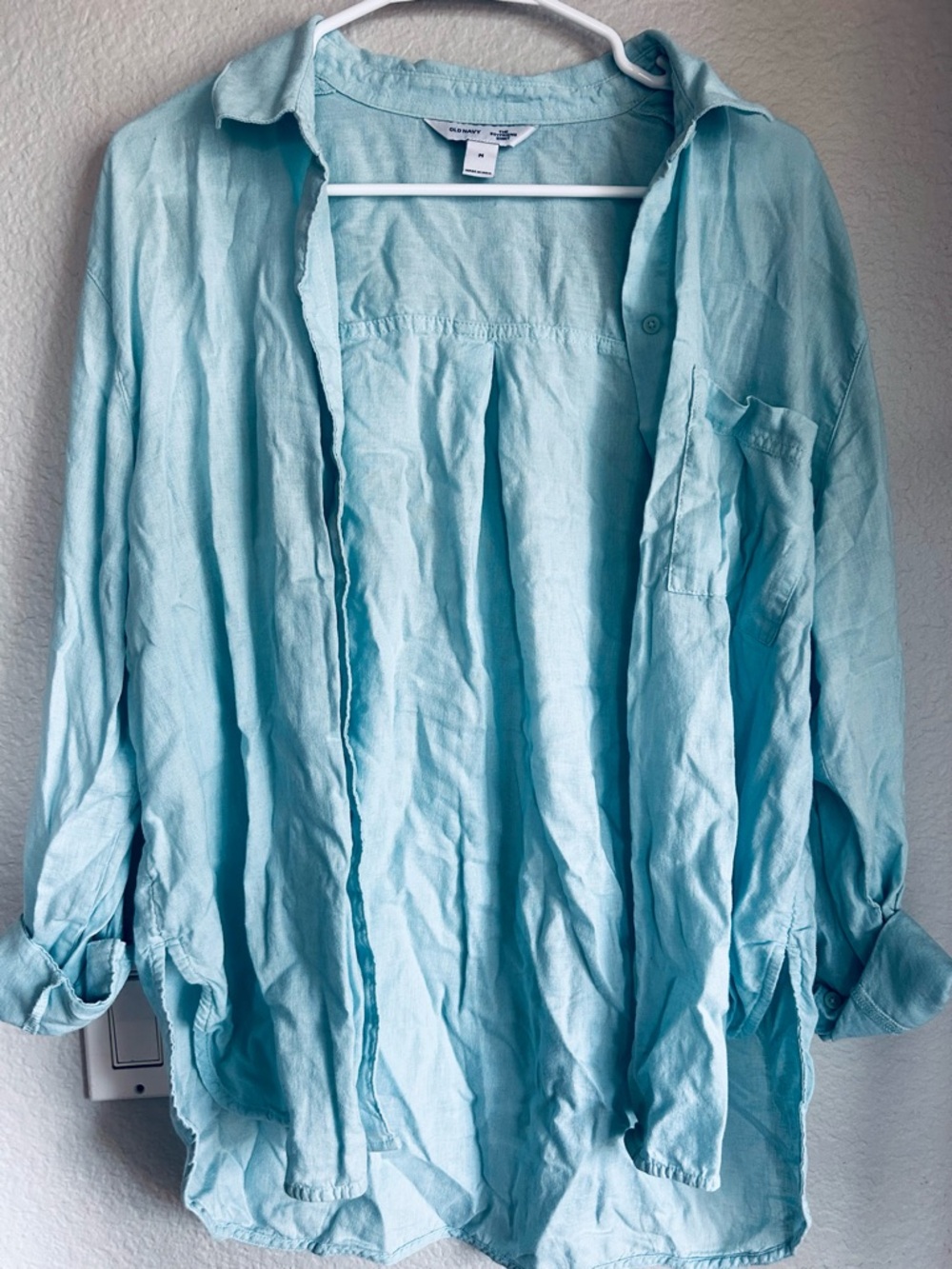 Old Navy ‘the boyfriend shirt’ Light Blue Button-Down Oversized Women’s Shirt
